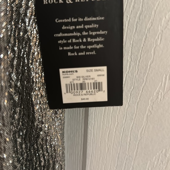 NWT Rock & Republic size small shiny silver top - Picture 7 of 8